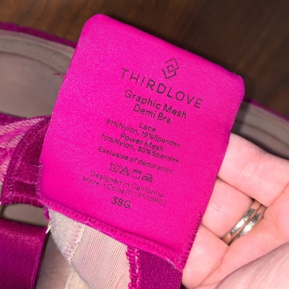 THIRDLOVE Graphic Mesh Demi Bra in Magenta Underwire Size 38G Used - Picture 4 of 6